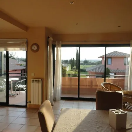 Royal Horizon Duplex * Navata